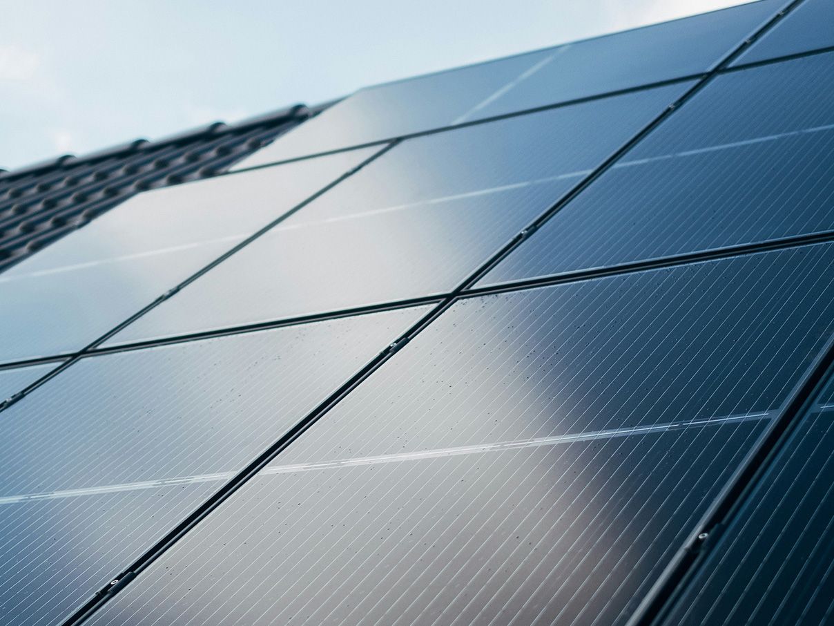 Photovoltaic system on the roof