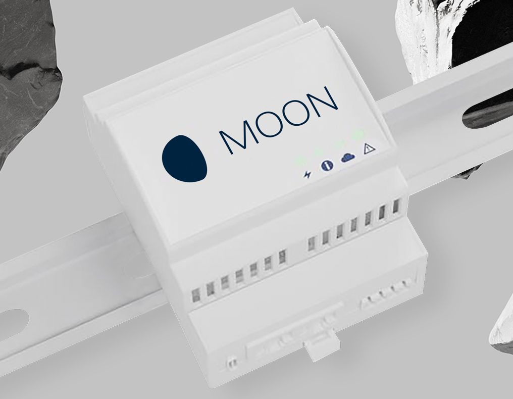 MOON DIN-Rail Controller