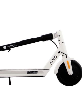 E-scooter folded 2 MOON Alpha Two